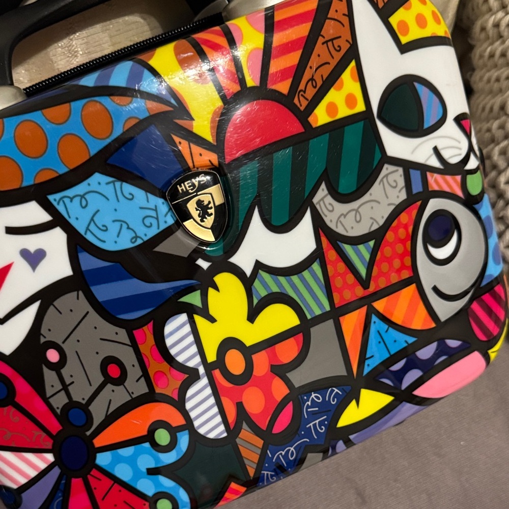 Heys Britto Garden hard shell travel case - Picture 2 of 12